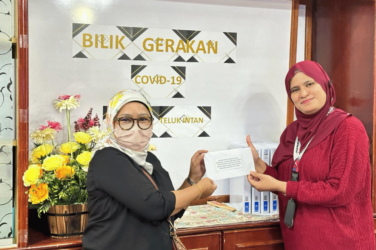 Sumbangan di Hospital Teluk Intan, Perak